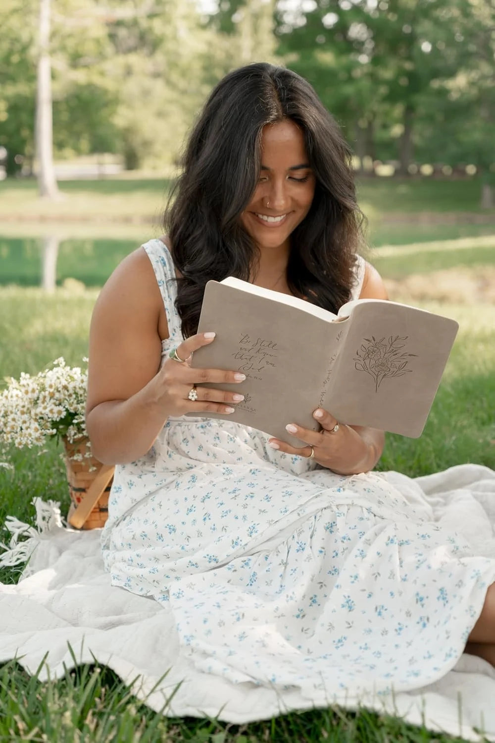 Marlo Floral Journaling Bible